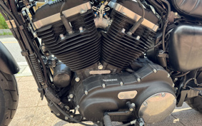 HARLEY XL883N 2017 LE2