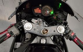 YAMAHA YZF-R1 2004 RN09