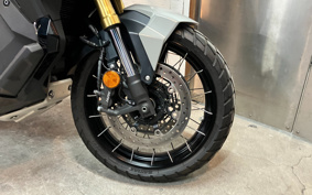 HONDA X-ADV 750 2025 RH21