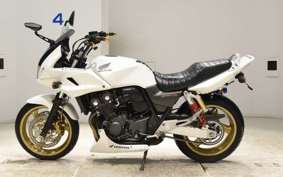 HONDA CB400 SUPER BOLDOR VTEC 2011 NC42