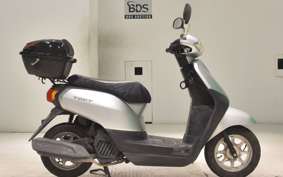 HONDA TACT-4ﾍﾞｰｼｯｸ AF79