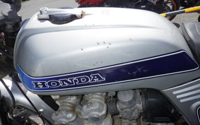 HONDA CB750F Z RC04
