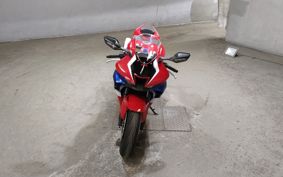 HONDA CBR1000RR R SC82