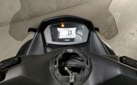 YAMAHA N-MAX 125 SEG6J