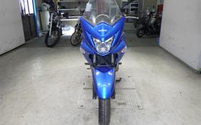 SUZUKI GSR250S