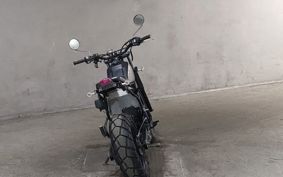 YAMAHA TW225 DG09J