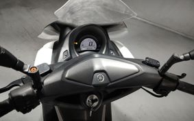 YAMAHA N-MAX 155 SG31
