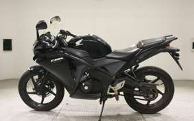 HONDA CBR125R JC50