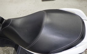 SUZUKI SKYWAVE 200 (Burgman 200)