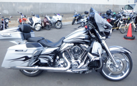 HARLEY  HARLEY FLHXSE CVO 2015 PXN