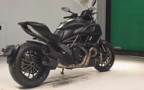 DUCATI ディアベル 2014