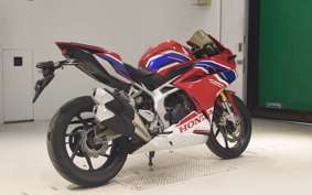 HONDA CBR250RR A MC51