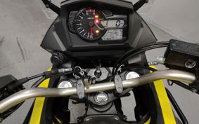 SUZUKI DL650 ( V-Strom 650 ) 2022 C733M