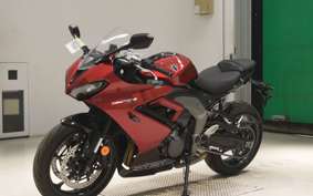 TRIUMPH DAYTONA660 2025