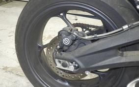 TRIUMPH STREET TRIPLE S 2021