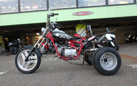 HONDA MAGNA 50 Trike AC13