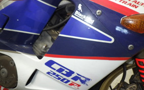HONDA CBR250R GEN 2 1997 MC19