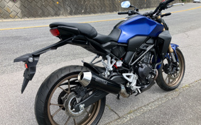 HONDA CB250R MC52