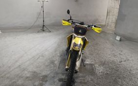 SUZUKI RM125 RF16A