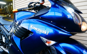 KAWASAKI ZZ1400 NINJA R 2007 ZXT40A