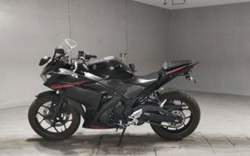 YAMAHA YZF-R25 RG10J