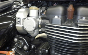 TRIUMPH BONNEVILLE BOBBER 2024