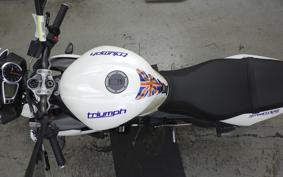 TRIUMPH STREET TRIPLE 85 2013