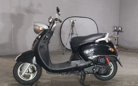 YAMAHA VINO 125 SE24