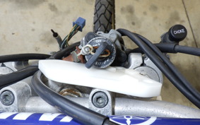 YAMAHA SEROW 225 W 4JG