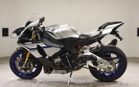 YAMAHA YZF-R1 M 2015