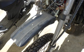 KAWASAKI KMX200 MX200A