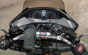 SUZUKI SKYWAVE 250S CJ46A