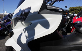 SUZUKI SKYWAVE 250 (Burgman 250) M CJ45A