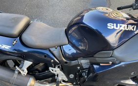SUZUKI GSX-1300R HAYABUSA 2003 GW71A