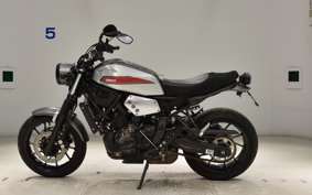 YAMAHA XSR700 2021 RM22J