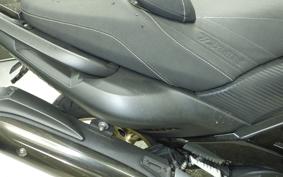 YAMAHA T-MAX 530 A 2013 SJ12J
