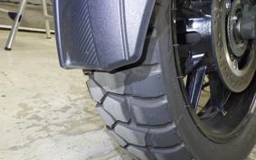 SUZUKI Vｽﾄﾛｰﾑ1000A 2019 VU51A