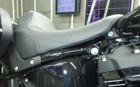 HARLEY FXLRST1920 2025