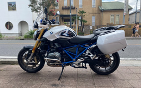 BMW R1200R 2018 0A04