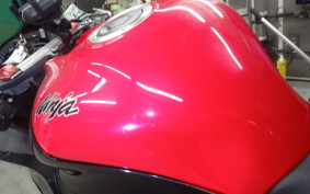 KAWASAKI ZX 10 NINJA R 2013