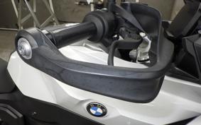BMW F900XR 2024