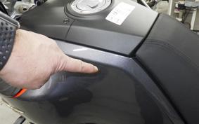 MOTO GUZZI V100マンディロS 2024