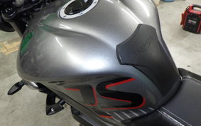 TRIUMPH STREET TRIPLE RS 2021