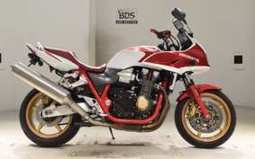HONDA CB1300SB SUPER BOLDOR A 2006