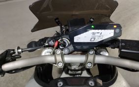 YAMAHA MT-09 2015 RN34J