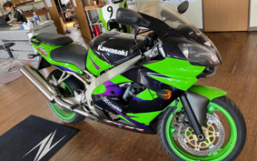 KAWASAKI ZX900R NINJA 2002 ZX900E