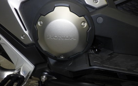 HONDA X-ADV 750 2025 RH21