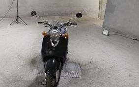 YAMAHA VINO 125 SE24