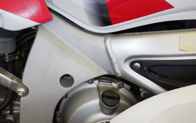 YAMAHA YZF-R6 2000