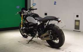 BMW R NINE T 2014
